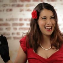 Treat Mom to a musical dinner show 05/11/19 with Safia Valines!